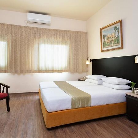 A Little House In Rechavia Hotel Yerusalem Bagian luar foto